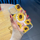 Summer Daisy Flowers Phone Case Transparent Magsafe Magnetic Magnet for IPhone