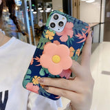 Floral iPhone Case with Daisy Pop Socket